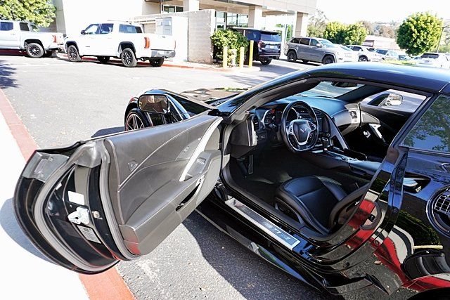 Used 2019 Black Chevrolet Grand Sport image 40