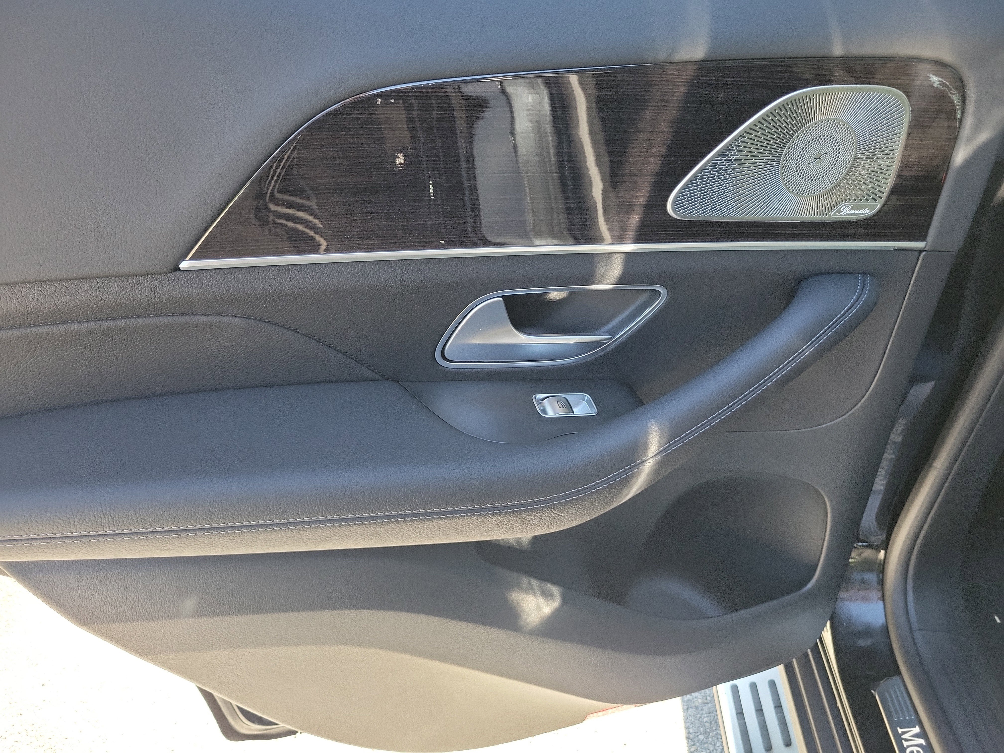 New 2026 Black Mercedes-Benz GLE 450 image 10