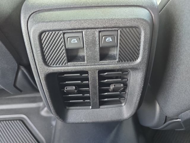 New 2026 Velocity Blue Metallic Ford Badlands® image 60