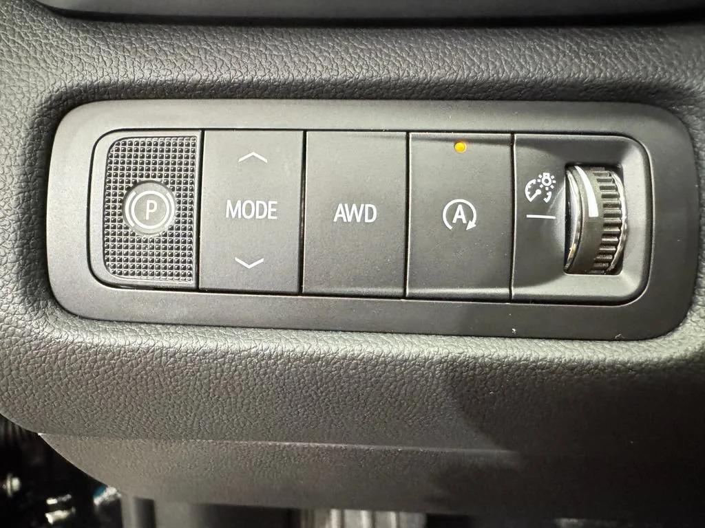 2027 GMC Acadia AT4 - Photo 22
