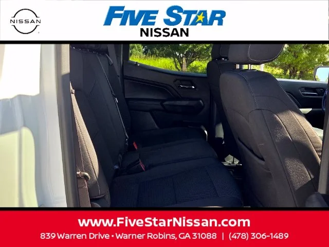 Used 2024 White GMC Elevation image 15