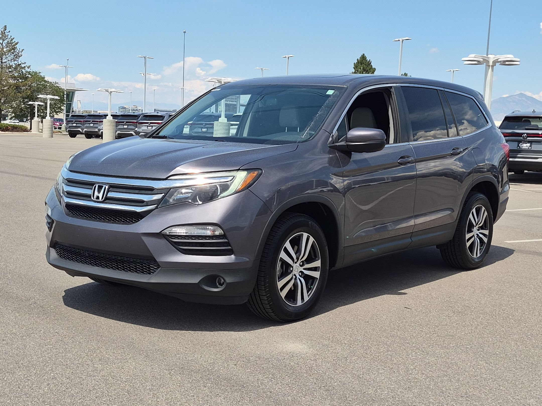 Used 2018 Black Honda EX-L image 8