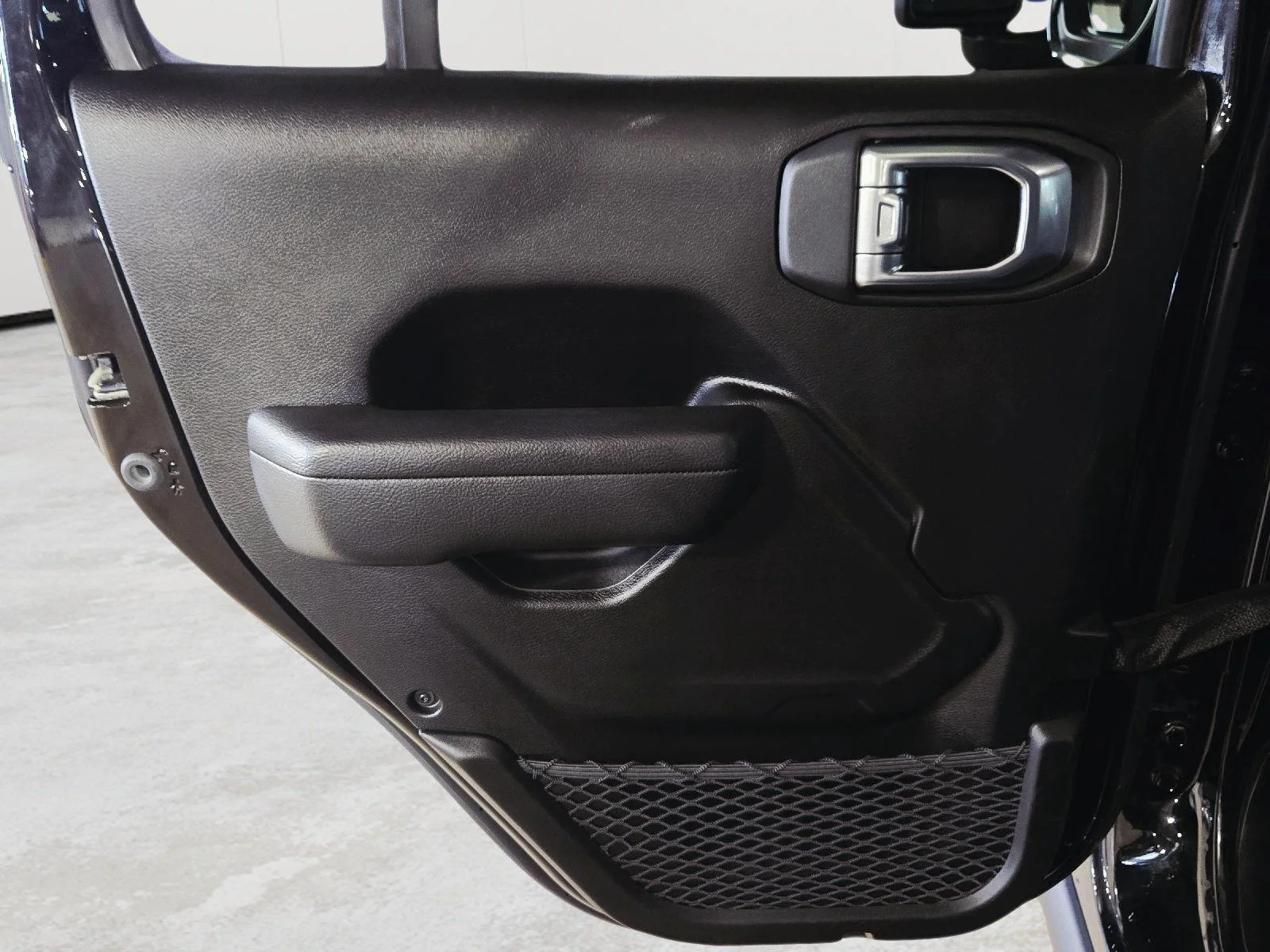 Used 2026 Black Clearcoat Jeep Rubicon image 35
