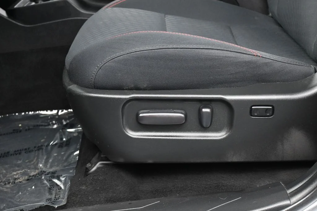Used 2023 Lunar Rock Toyota SR5 image 12