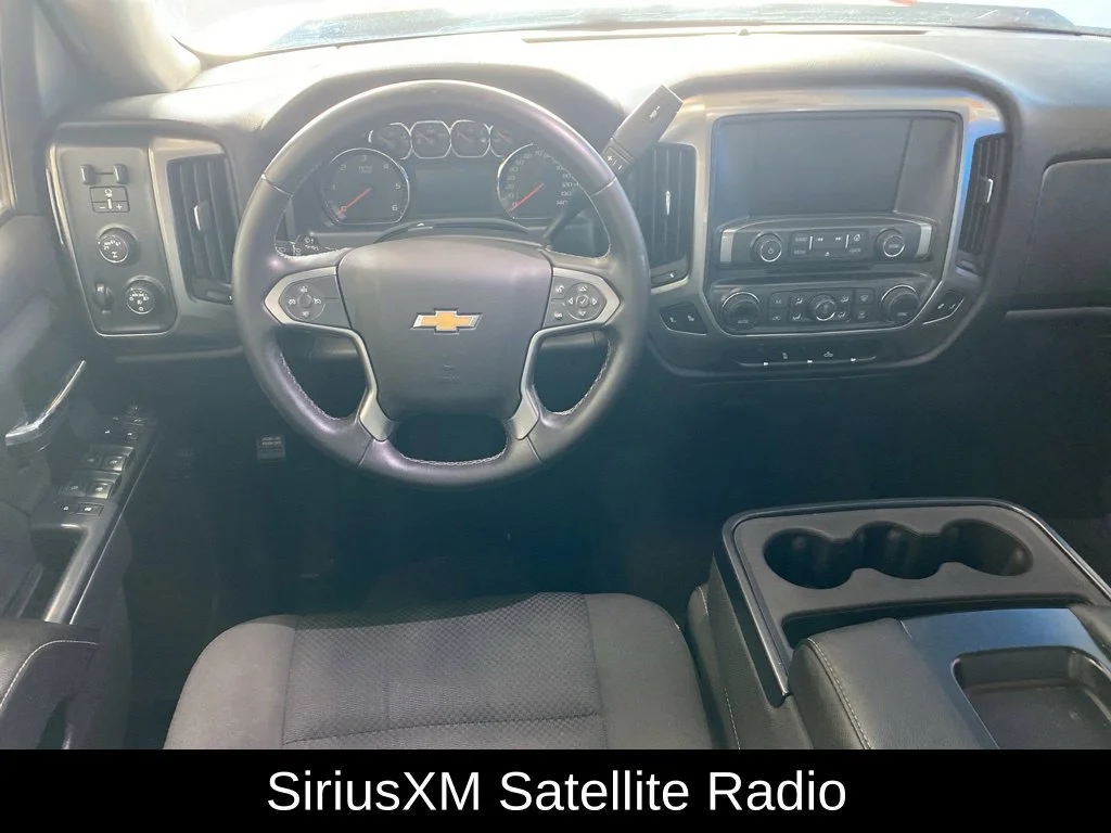 Used 2018 Red Chevrolet LT image 5