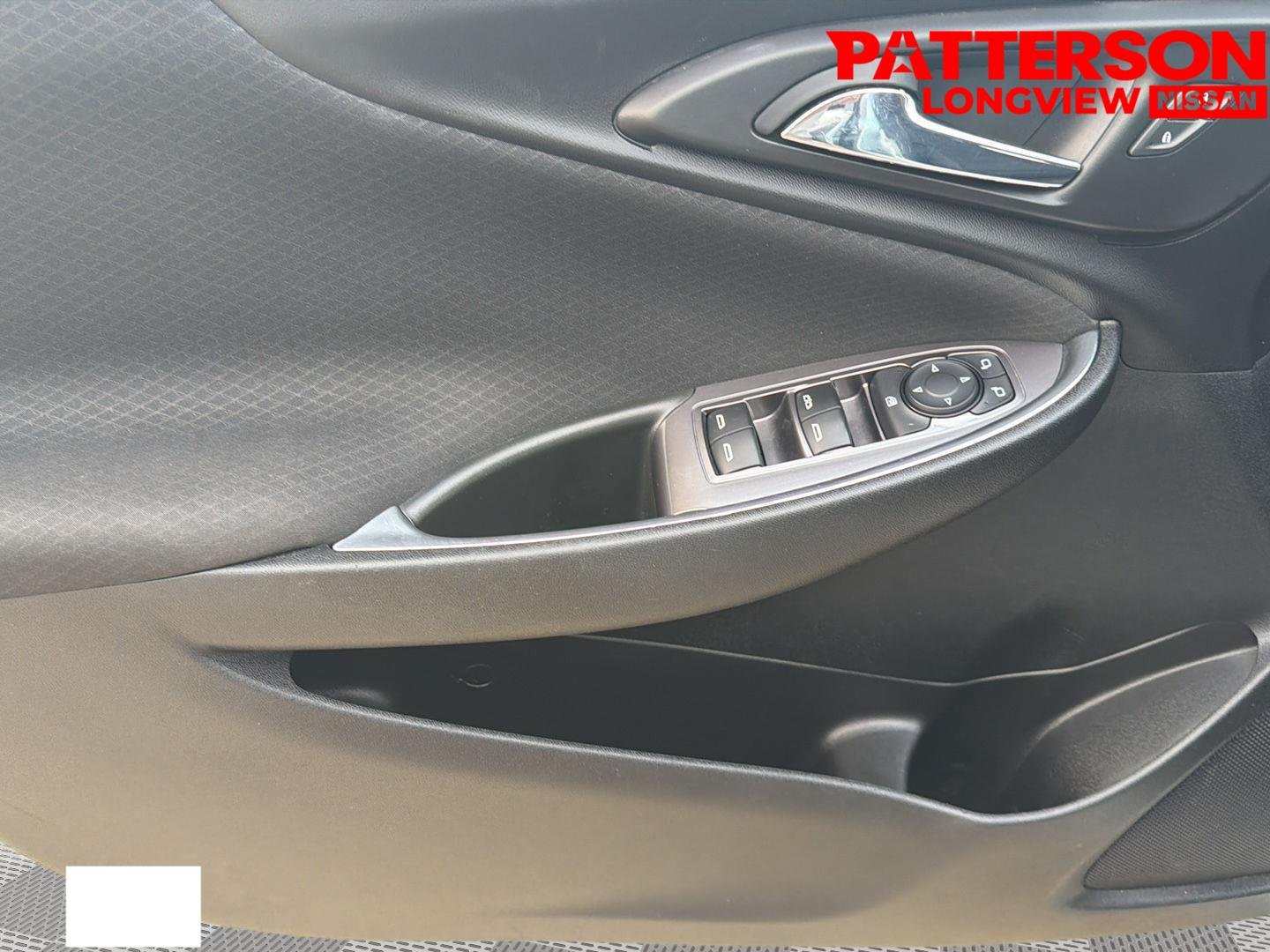 Used 2021 Silver Ice Metallic Chevrolet LT image 19