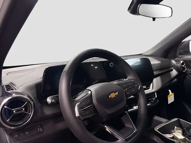 2027 Chevrolet Equinox LT - Photo 12