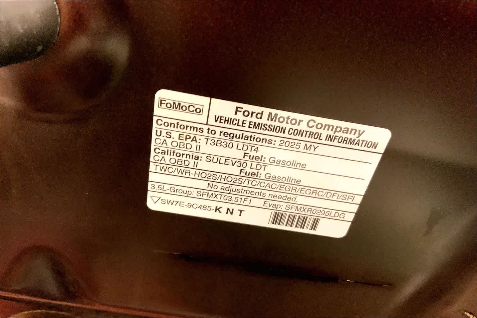Used 2025 Rapid Red Metallic Tinted Clearcoat Ford XLT image 46