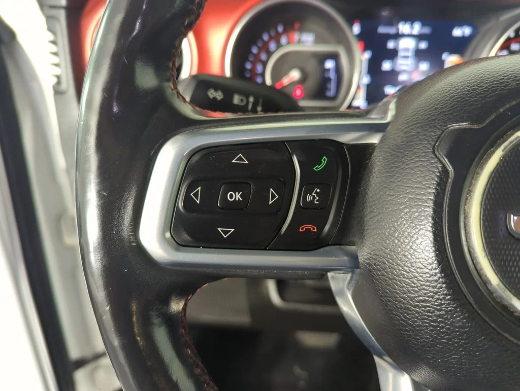 Used 2019 White Jeep Unlimited Rubicon image 21