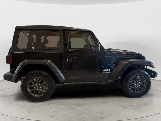 Used 2020 Black Jeep Sport image 7