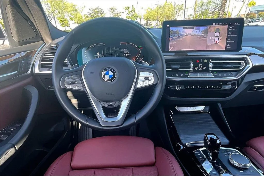 Used 2023 White BMW sDrive30i image 7