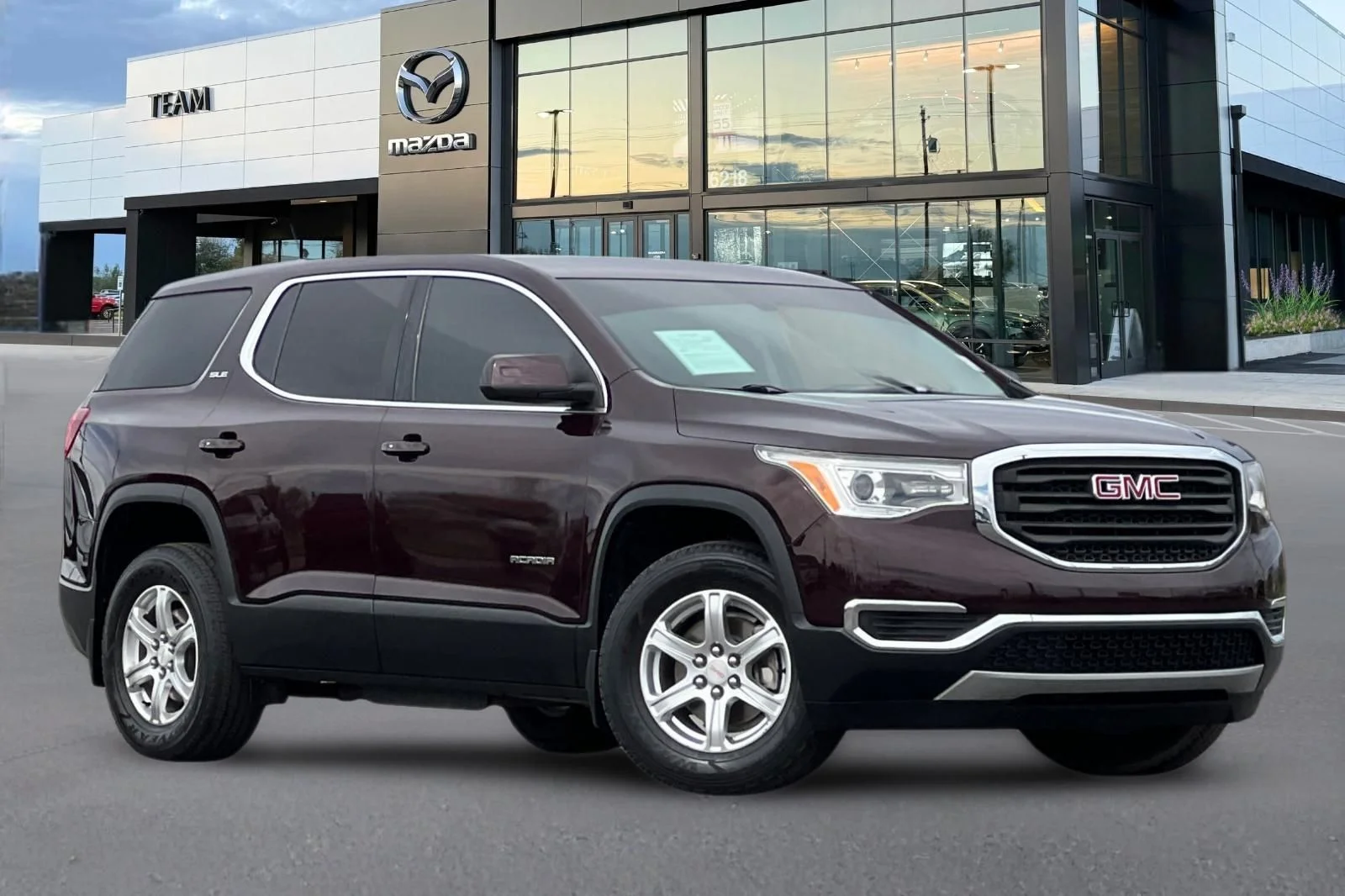Used 2018 GMC Acadia SLE-1 with VIN 1GKKNKLA4JZ236310 for sale in Caldwell, ID
