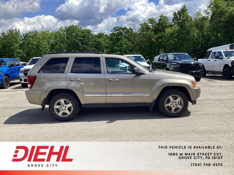 Used 2006 Beige Jeep Limited image 8