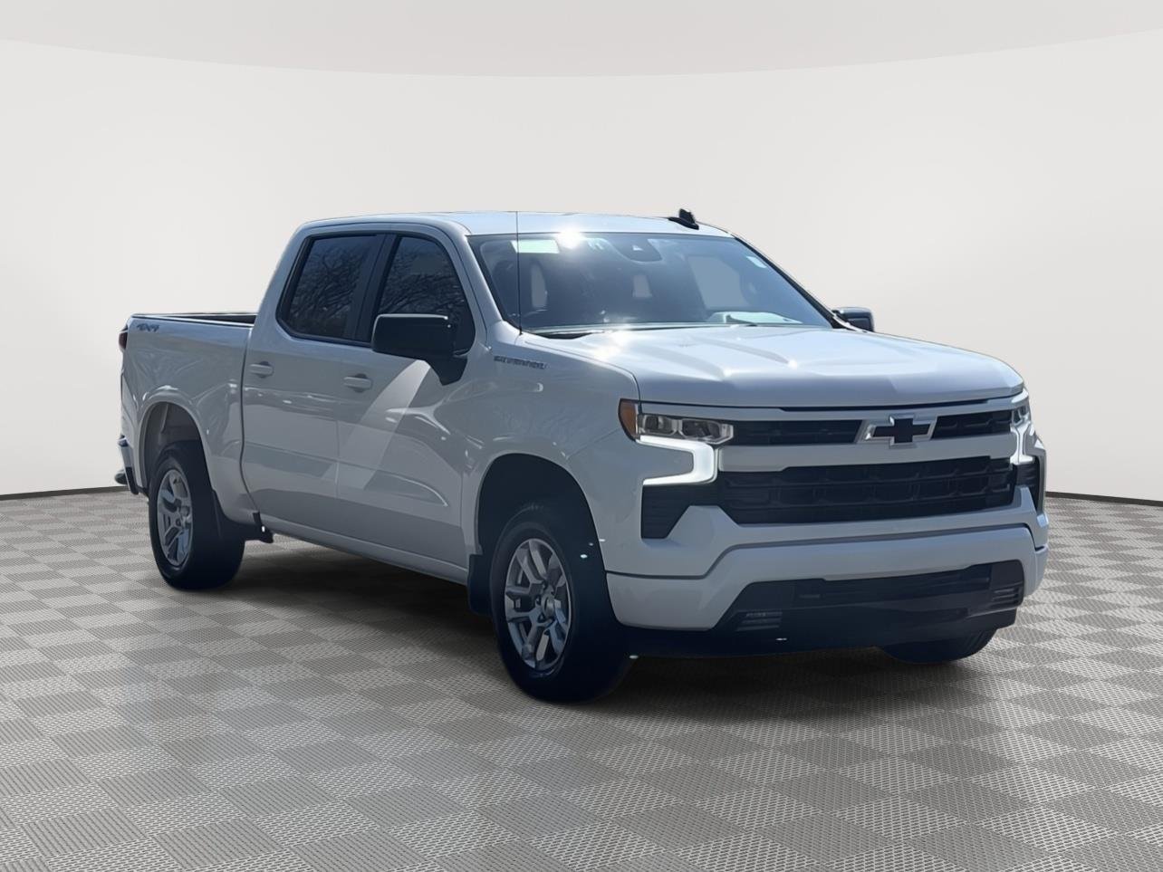 Used 2026 Summit White Chevrolet RST image 4