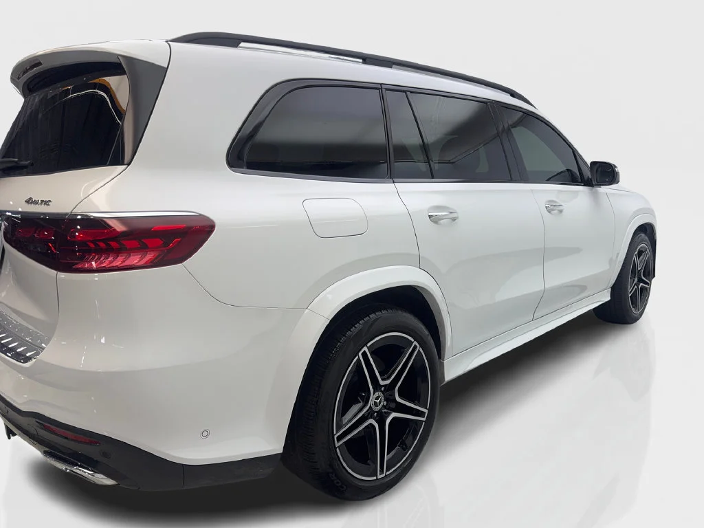 Used 2025 White Mercedes-Benz GLS 450 image 15