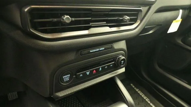 New 2026 Carbonized Gray Metallic Ford Big Bend® image 17