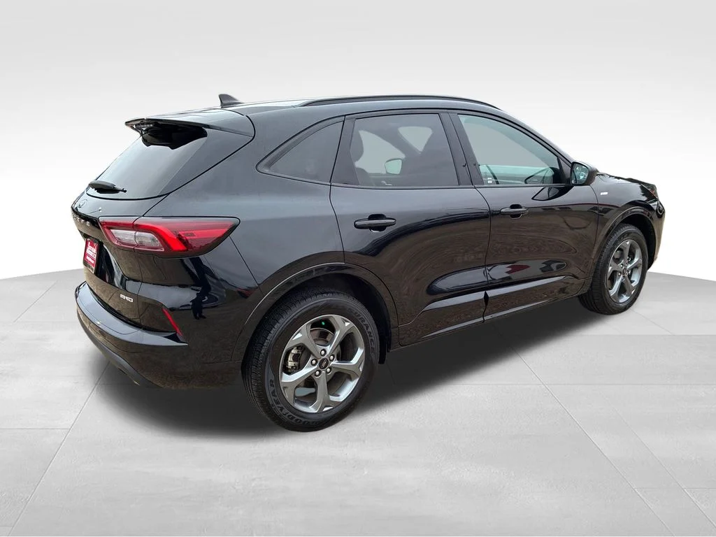 Used 2024 Black Ford ST-Line image 5