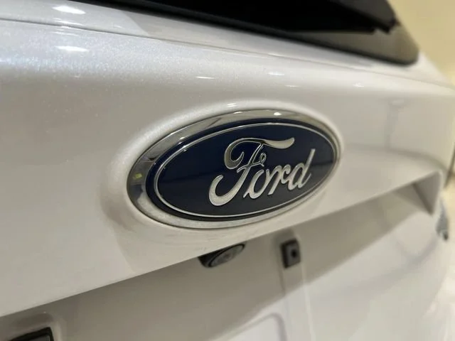2019 Ford Escape Titanium - Photo 28