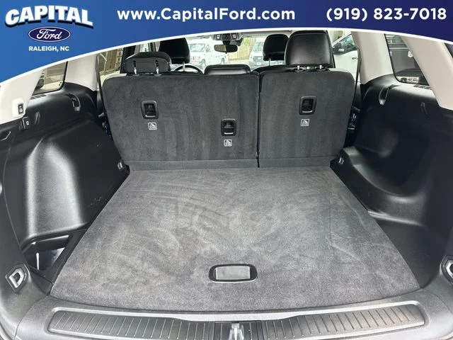 Used 2022 White Jeep Limited image 16