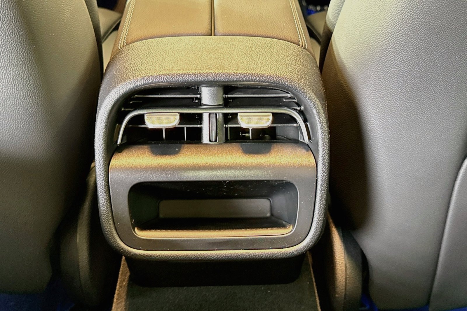 New 2026 Obsidian Black Metallic Mercedes-Benz E 450 image 22