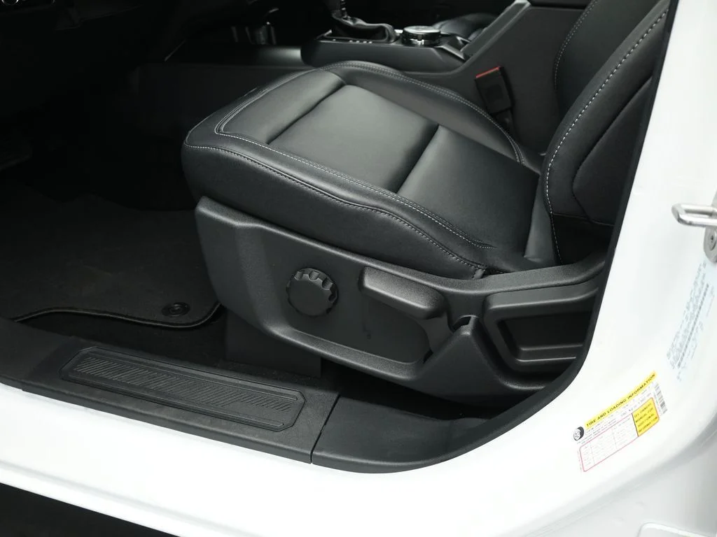 Used 2026 Oxford White Ford Big Bend image 7