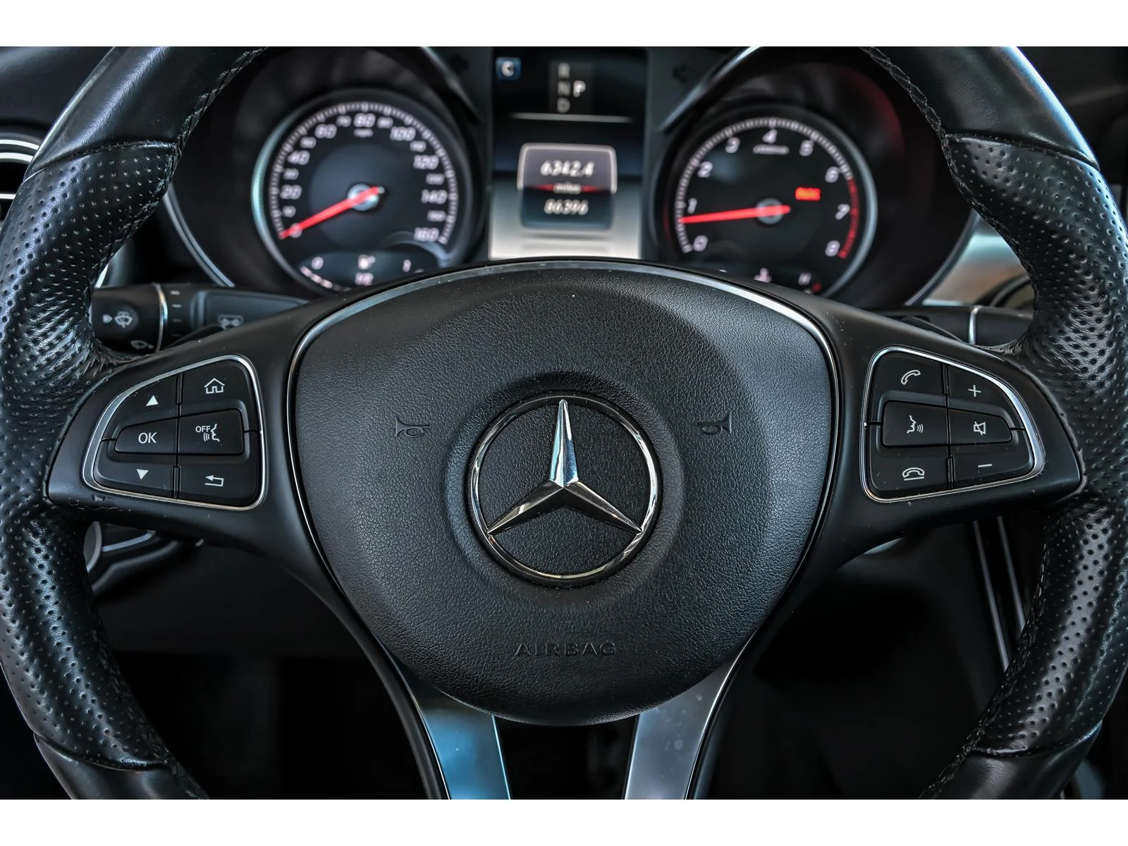 Used 2018 White Mercedes-Benz C 300 4MATIC® image 17