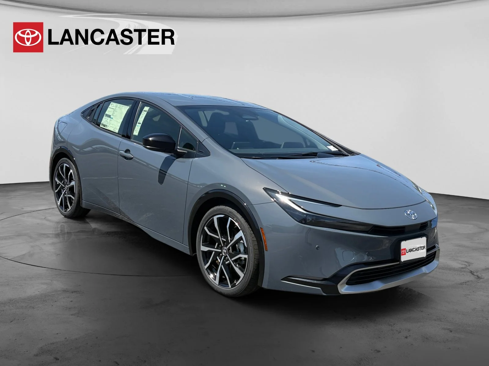 2026 Toyota Prius XSE's photo