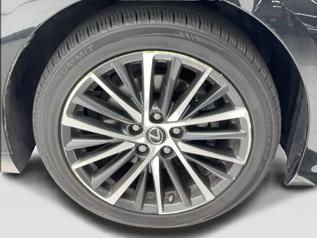 Used 2023 Black Lexus 350 image 14