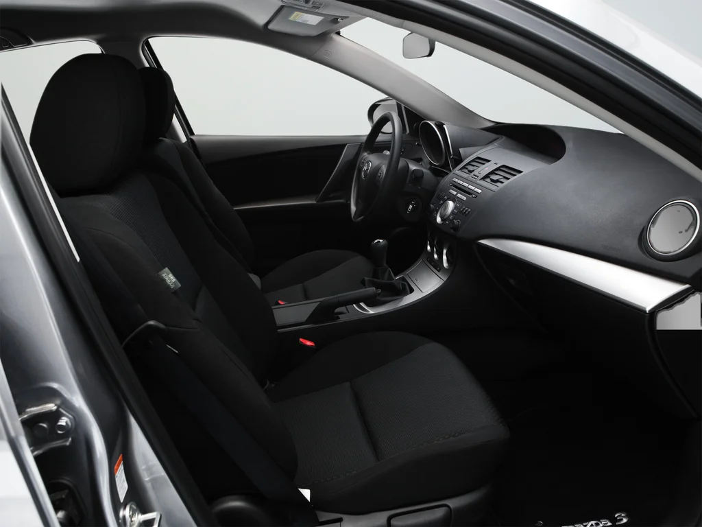 Used 2010 Silver Mazda i Sport image 40