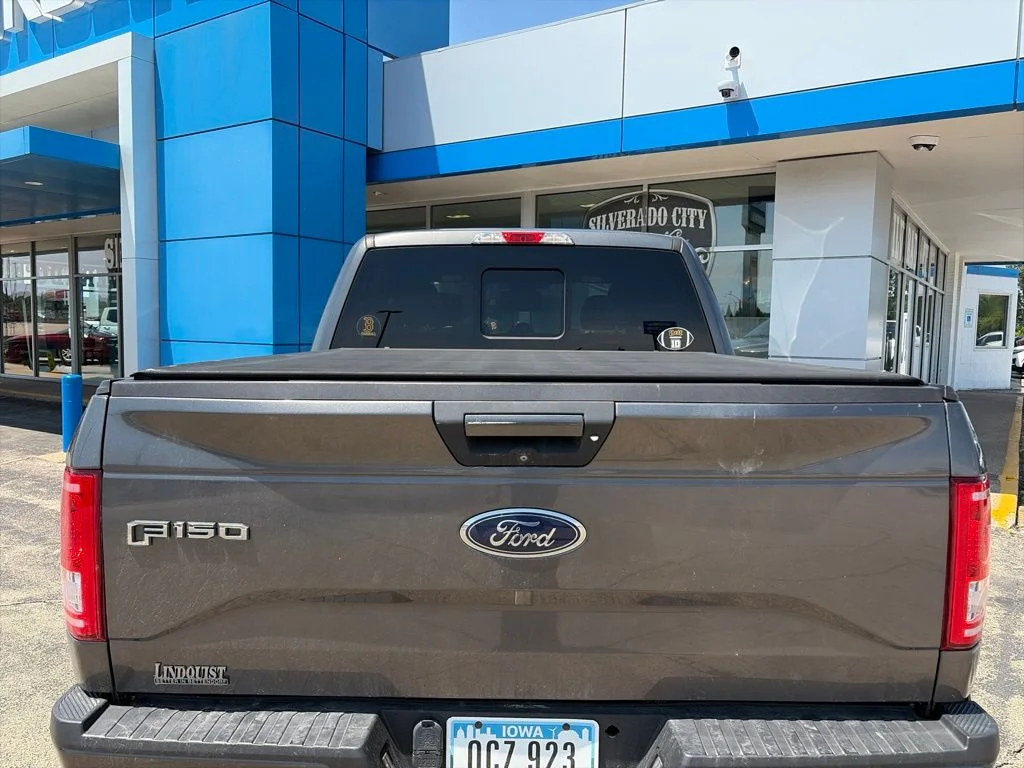 Used 2016 Gray Ford XLT image 5