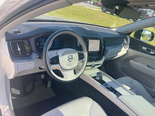 Used 2024 Silver Volvo Core Dark Theme image 19