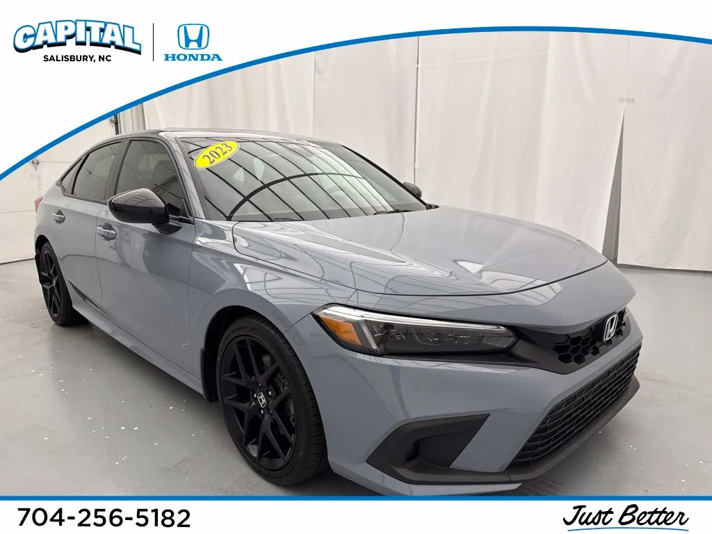 Used 2023  Honda Si image 1