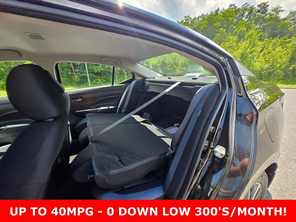 2025 Nissan Versa Sedan SV - Photo 11
