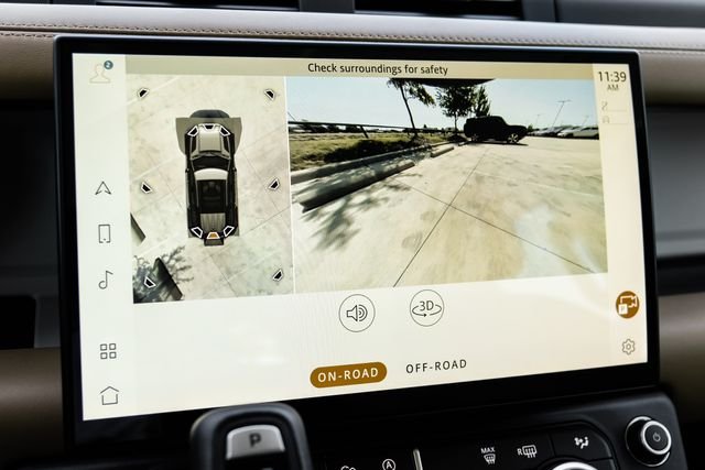 Used 2026  Land Rover S image 25