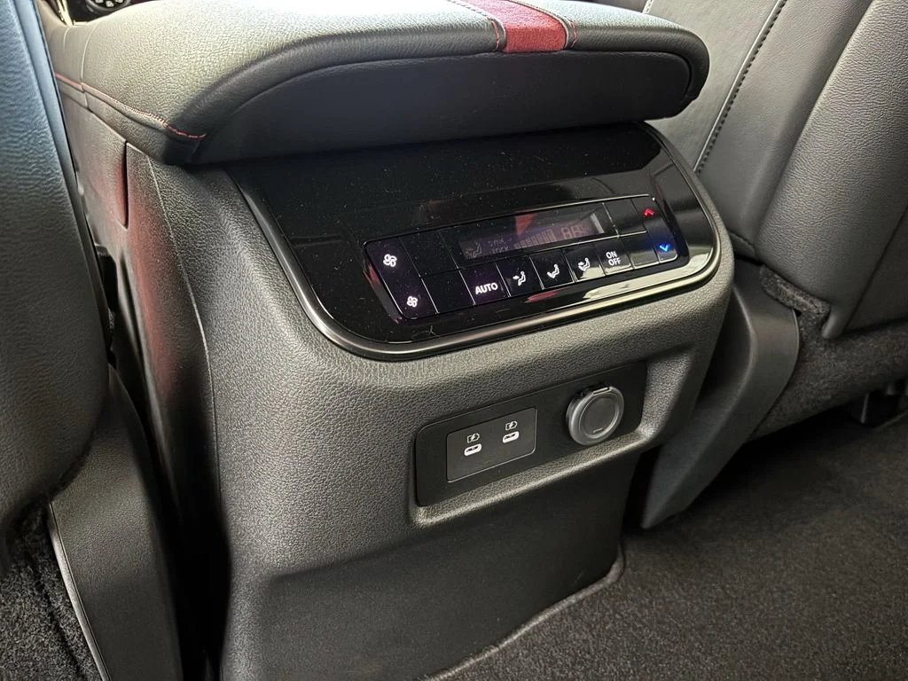 New 2026 Gray Nissan NISMO image 30