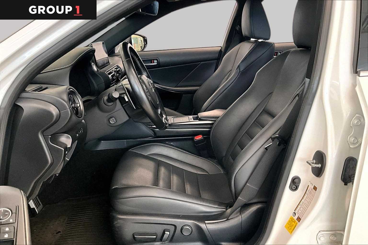Used 2023 Ultra White Lexus F SPORT image 7