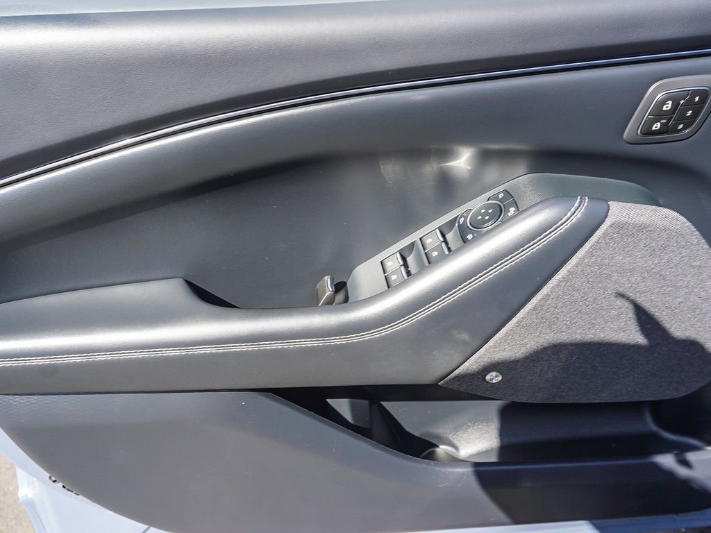 Used 2023 Blue Ford Premium image 19