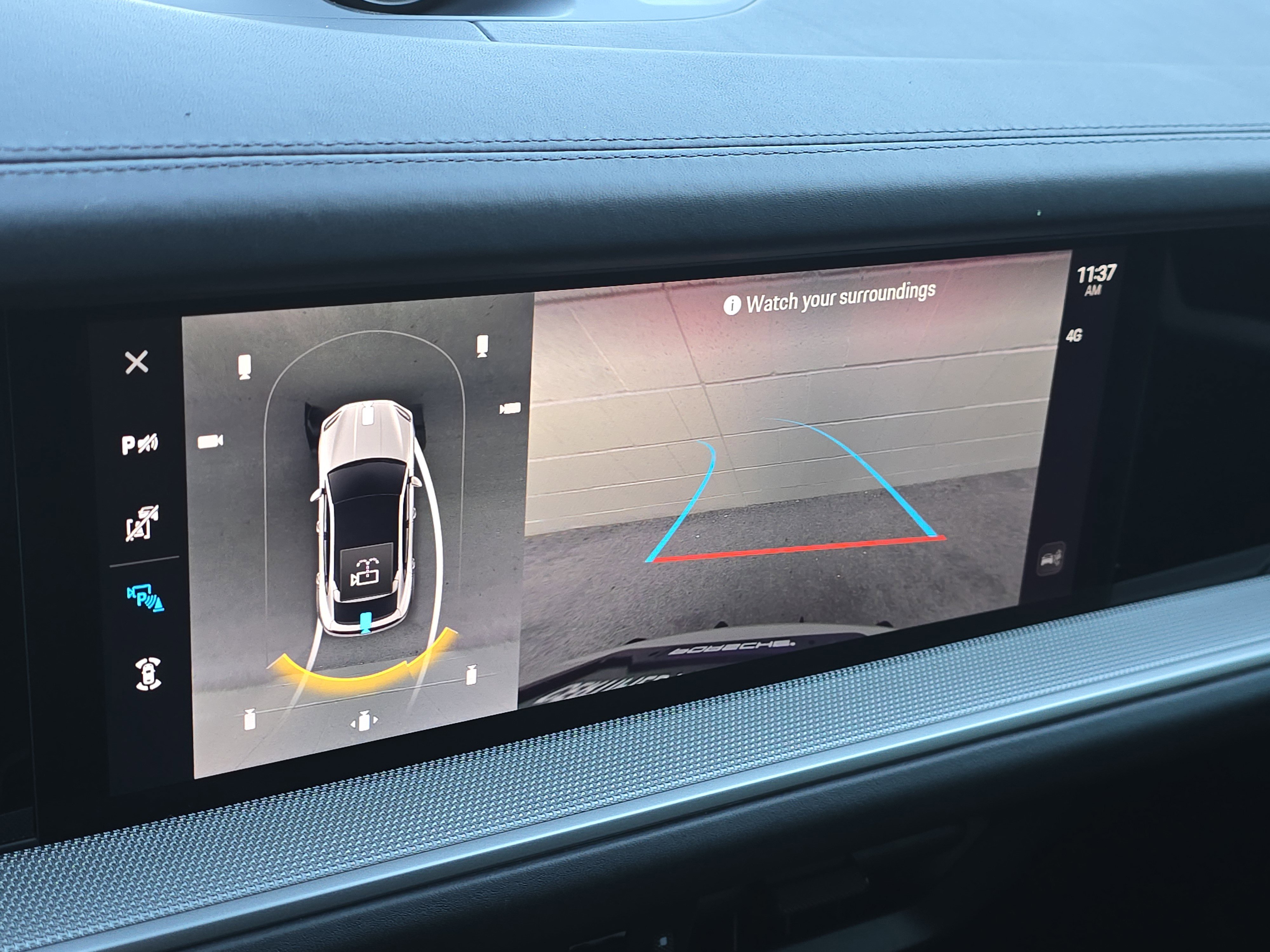 2024 Porsche Cayenne S Coupe photo 2