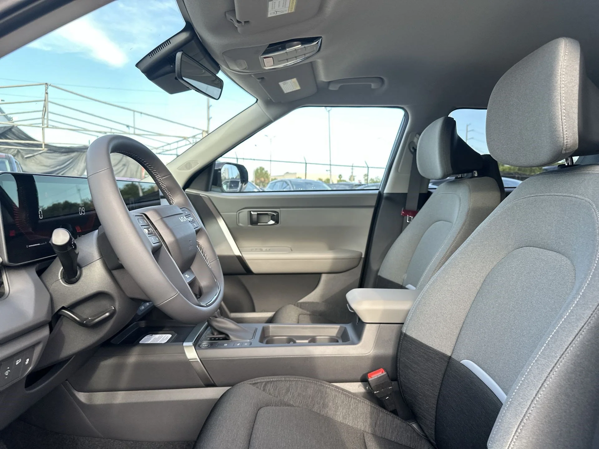 New 2027 Frost Blue / Black Roof Kia S image 15