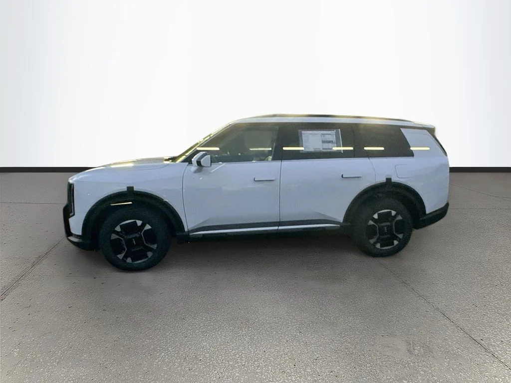 New 2027 Glacial White Pearl Kia EX image 4