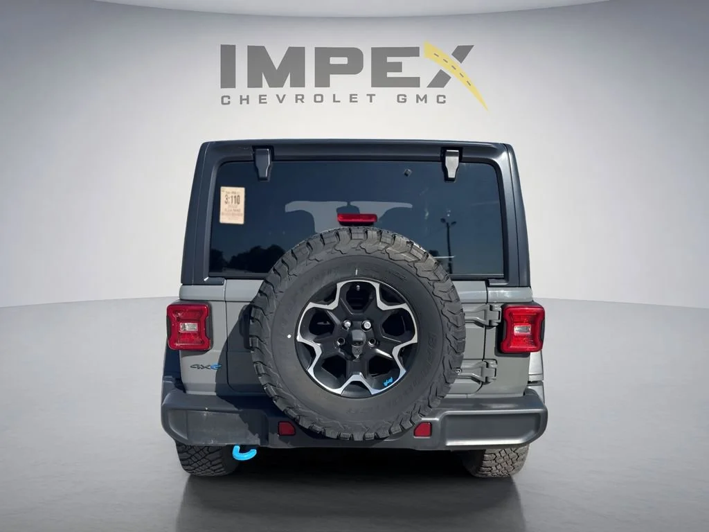 Used 2022 Gray Jeep Unlimited Rubicon image 3