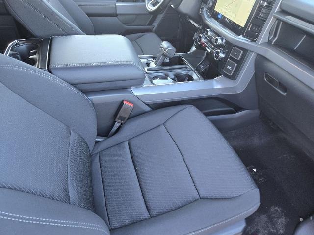 New 2026 Carbonized Gray Metallic Ford XLT image 29