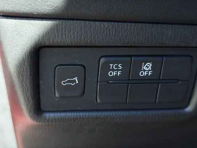 Used 2019 Red Mazda Grand Touring image 33