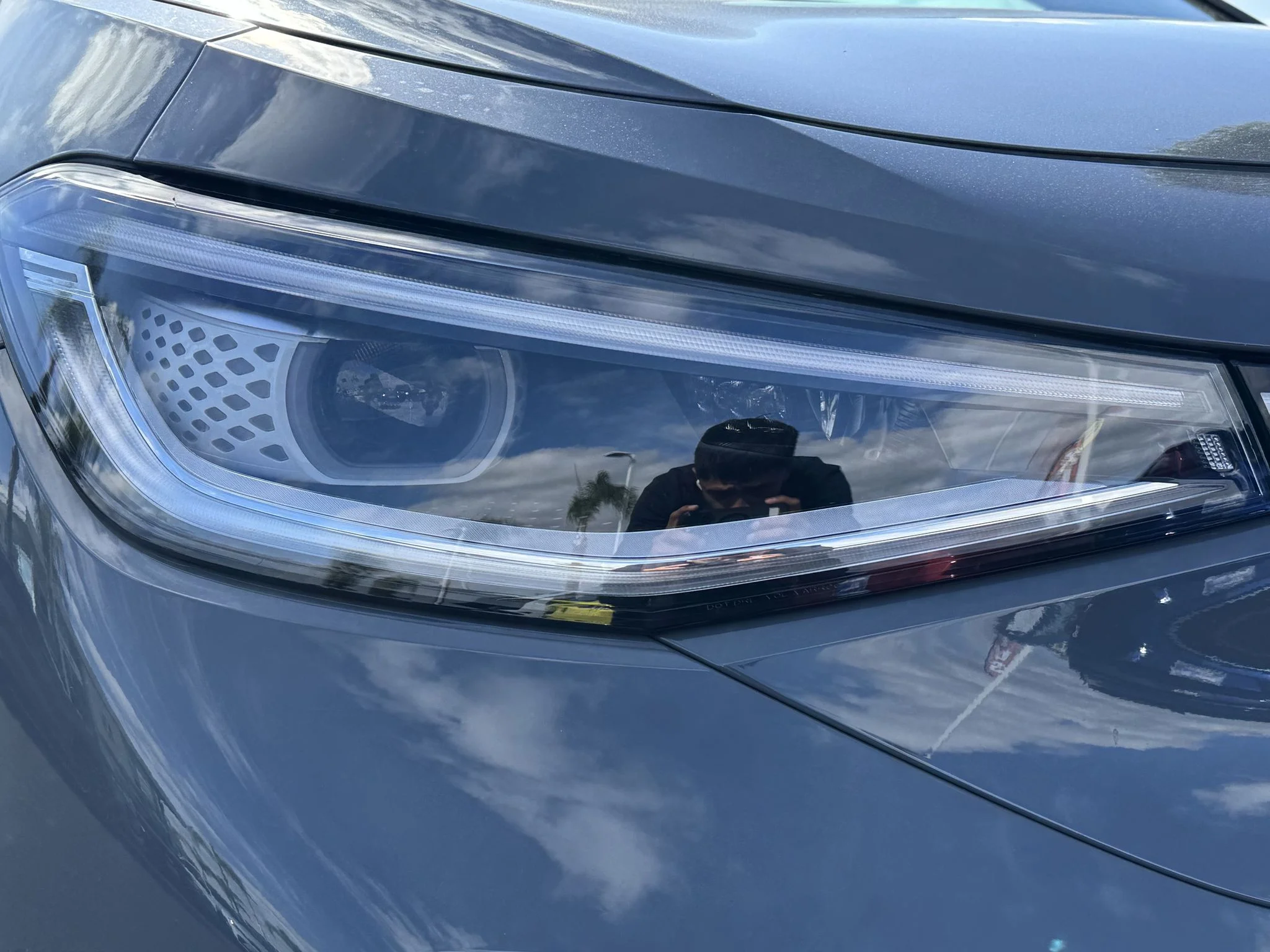 New 2026 Pure Gray w/Black Roof Volkswagen Pro S Plus image 9