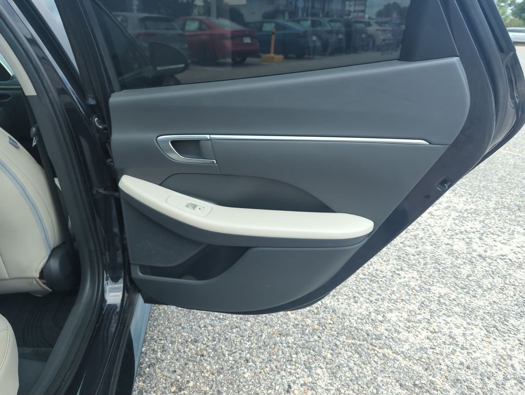 Used 2023 Blue Hyundai SEL image 32
