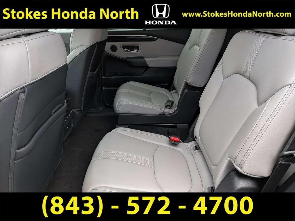 Used 2025 Blue Honda Touring image 18
