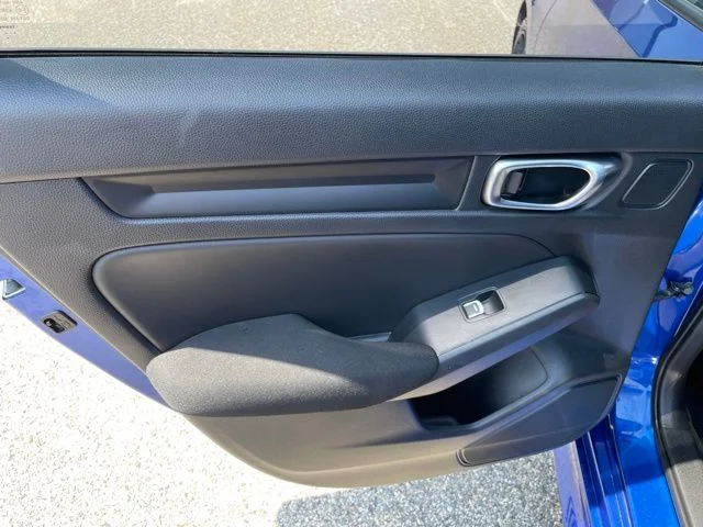 Used 2023 Aegean Blue Metallic Honda Sport image 25