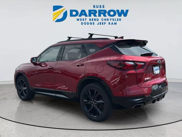 Used 2019 Red Chevrolet RS image 3