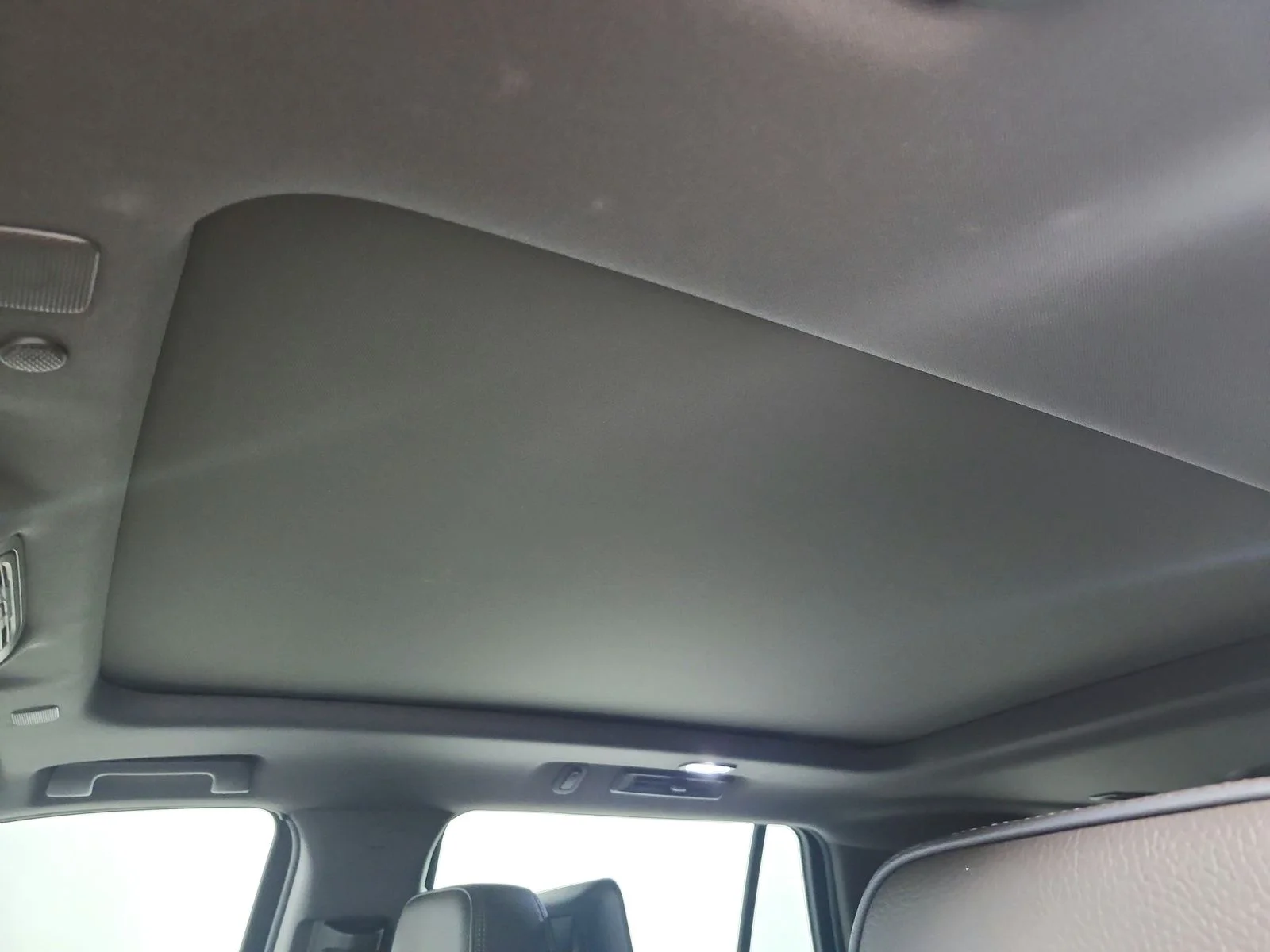 Used 2021 Gray GMC Denali image 9
