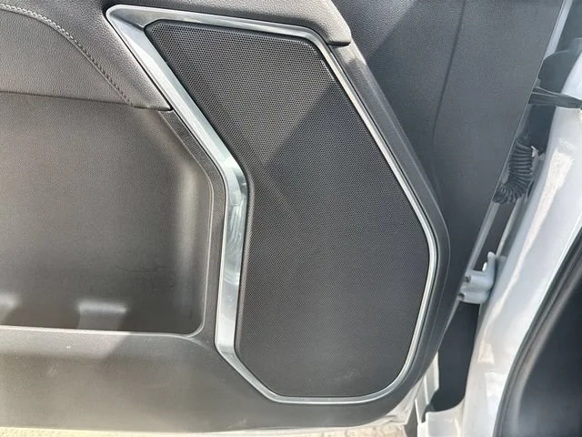 Certified Used 2025 Summit White Chevrolet LT image 23
